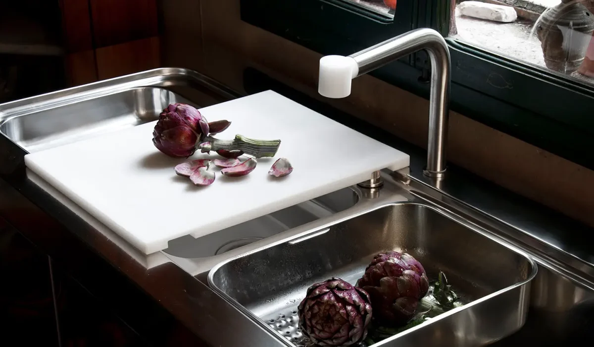 TAGLIERE-POLIETILENEBACINELLA