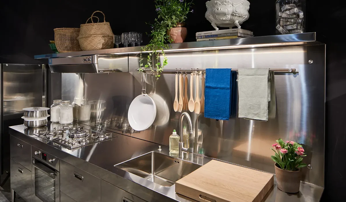 mensola_acciaio_cucina_alpes_1